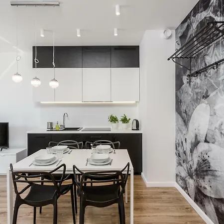 Chill Wola Apartment